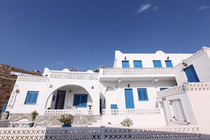 Mina Beach Агиос-Стефанос Экстерьер фото